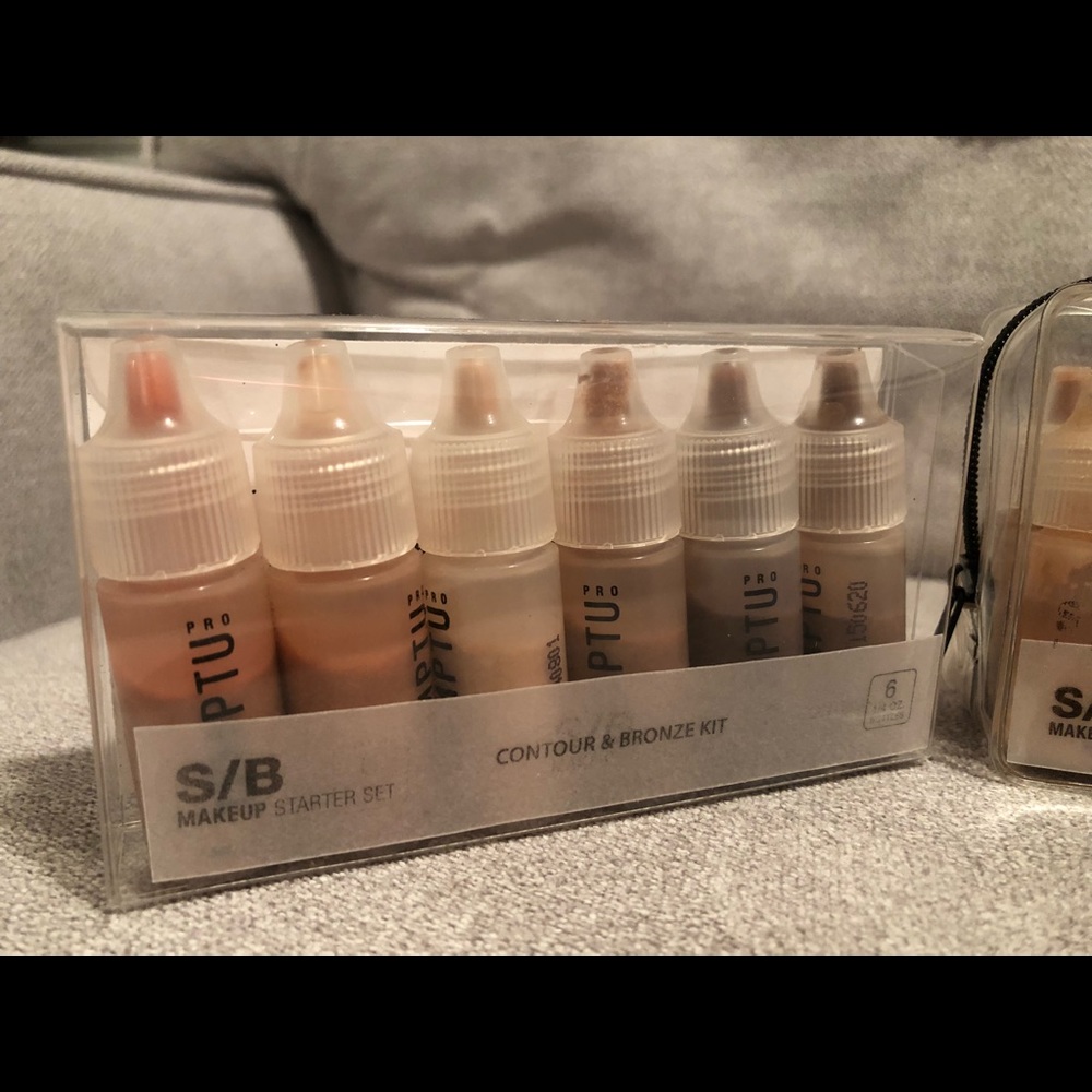 S-One Temptu Airbrush Machine with Kit - Picture 6 of 8